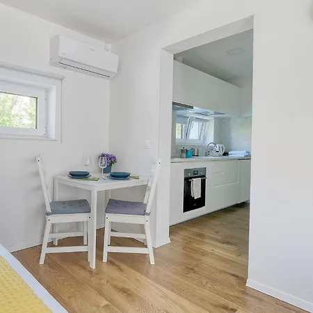 Trnovo Апартаменты *