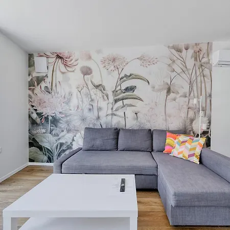 Апартаменти Trnovo *