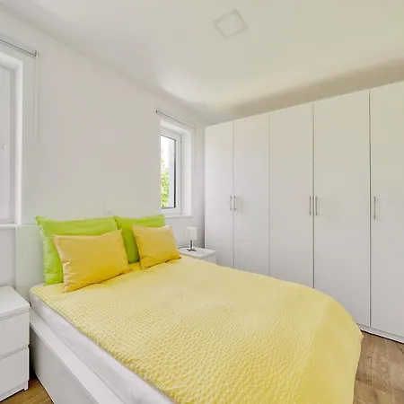 Apartment Trnovo