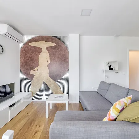 Trnovo Апартаменты *