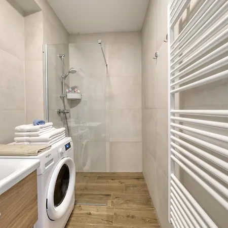 Trnovo Апартаменты Любляна